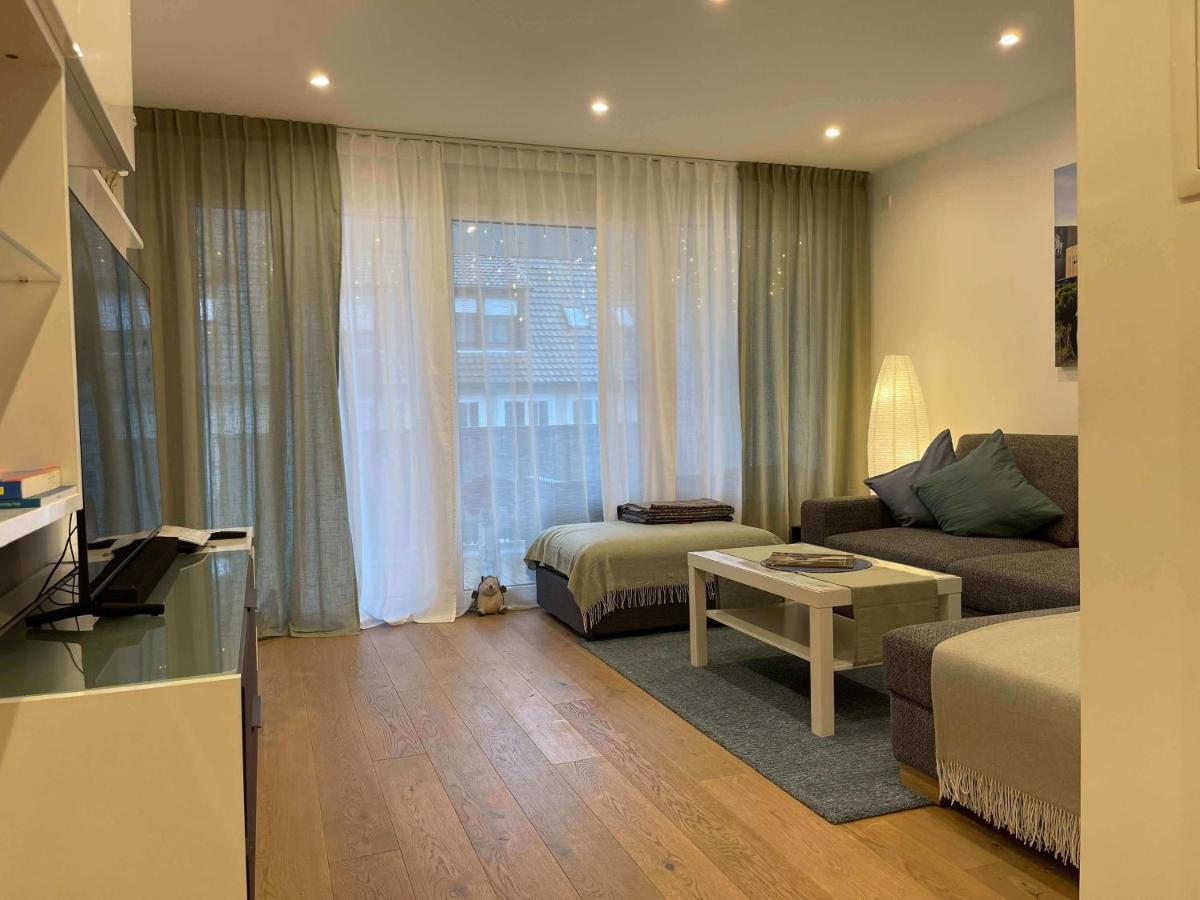 Ferienwohnung Outletcity Метцинген Экстерьер фото