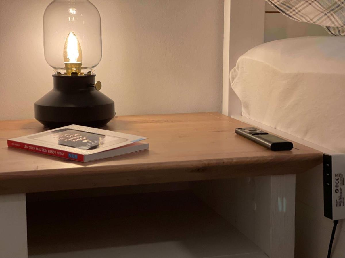 Ferienwohnung Outletcity Метцинген Экстерьер фото