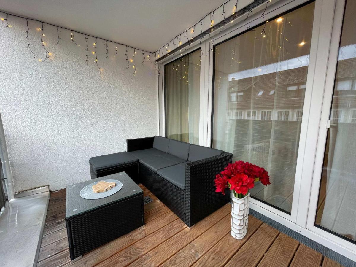 Ferienwohnung Outletcity Метцинген Экстерьер фото