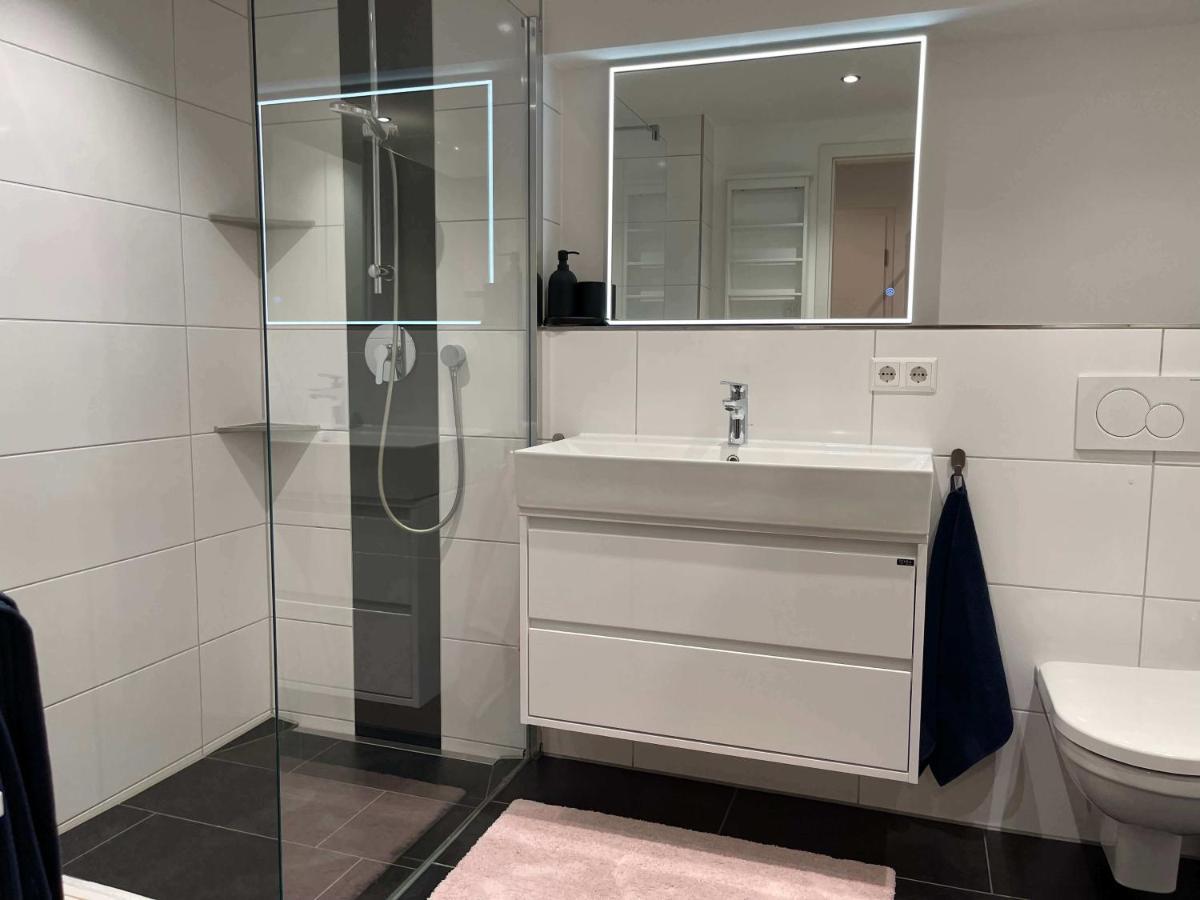 Ferienwohnung Outletcity Метцинген Экстерьер фото